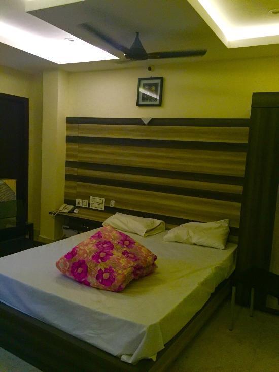 Hotel Devibala Residency Villupuram Exterior foto